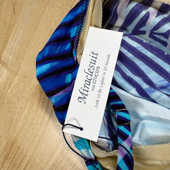 Miraclesuit NWT Palm Reader Peephole Tankini Top Blue Size 12 Bra Top Adjustable - Picture 5 of 10